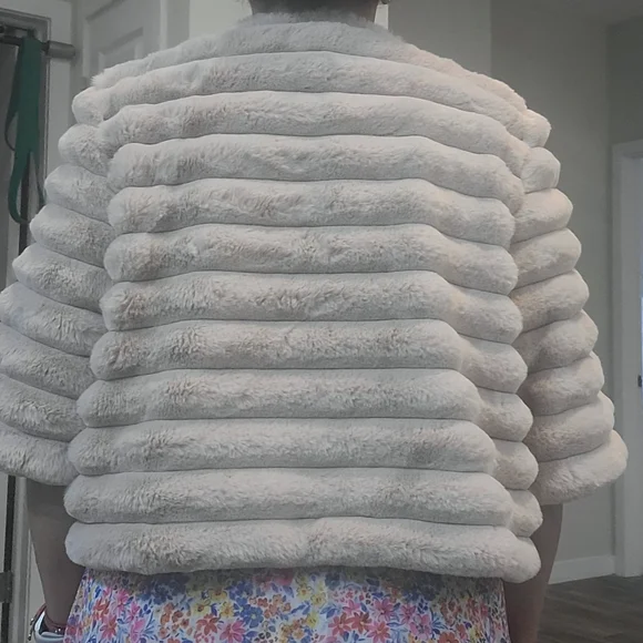 BCBGMAXAZRIA SHORT JACKET WOMEN L Rose - Picture 3 of 5